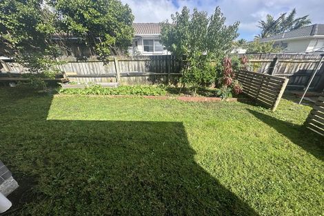 Photo of property in 13 Rimini Place, Clover Park, Auckland, 2023