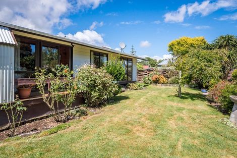 Photo of property in 99a Rimu Road, Raumati Beach, Paraparaumu, 5032