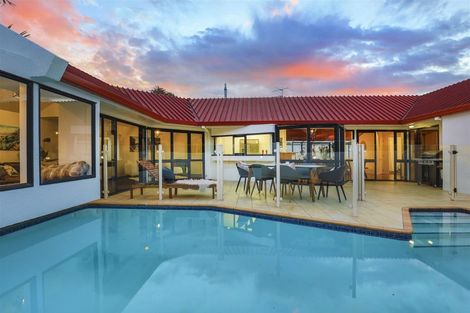 Photo of property in 20 Taitua Drive, Te Atatu South, Auckland, 0610