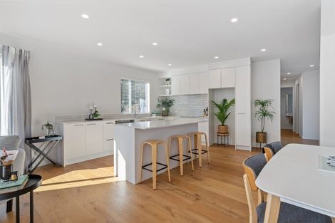 Photo of property in 1/24 Pickering Crescent, Chedworth, Hamilton, 3210