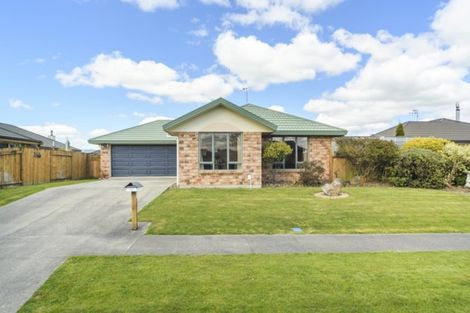 Photo of property in 63 Meridian Grove, Kelvin Grove, Palmerston North, 4414