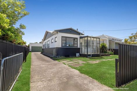 Photo of property in 218 Heads Road, Gonville, Whanganui, 4501