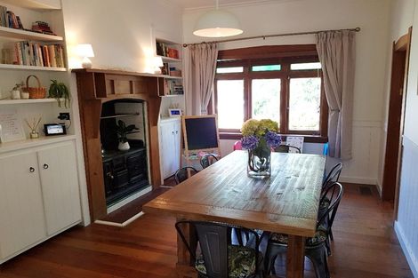 Photo of property in 10/27 Nikau Street, New Lynn, Auckland, 0600