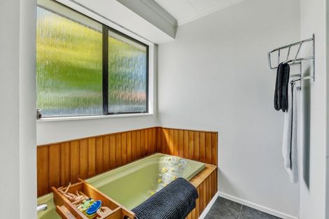 Photo of property in 10 Tawari Street, Inglewood, 4330