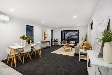 Photo of property in 19 Hutcheson Street, Sydenham, Christchurch, 8023