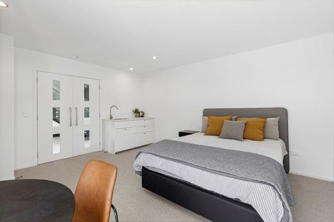 Photo of property in 289 Riverbank Road, Wanaka, 9382