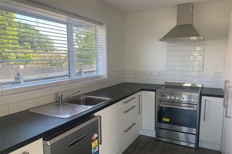 Photo of property in 85 Racecourse Road, Sockburn, Christchurch, 8042