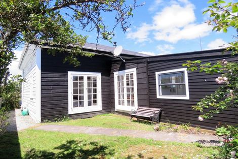 Photo of property in 44 Adderley Street, Westport, 7825