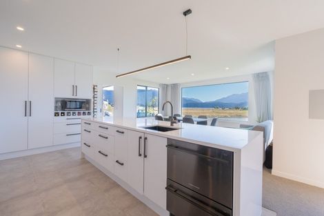 Photo of property in 10 Red Deer Place, Te Anau, 9600