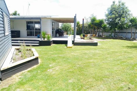 Photo of property in 49 Stevenson Road, Clarks Beach, 2122