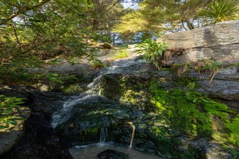 Photo of property in 8 Virginia Lane, Mount Pleasant, Christchurch, 8081