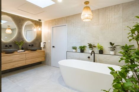 Photo of property in 8 Sullivans Road, Paihia, 0200