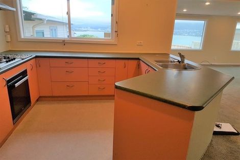 Photo of property in 30 Inlet View, Titahi Bay, Porirua, 5022