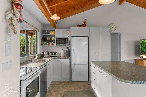 Photo of property in 7 Te Opi Road East, Whakapirau, Maungaturoto, 0583