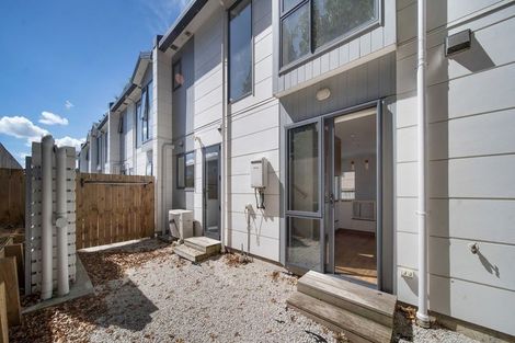 Photo of property in 64 Landscape Road, Papatoetoe, Auckland, 2025