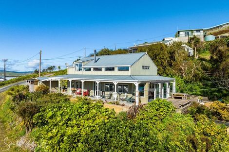 Photo of property in 12 Cliff Street, Pahi, Paparoa, 0571