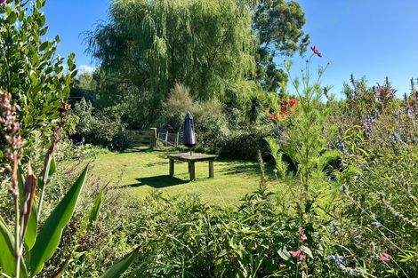 Photo of property in 32 Phillips Street, Tikokino, Waipawa, 4273