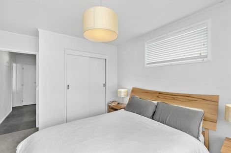 Photo of property in 280 The Esplanade, Island Bay, Wellington, 6023