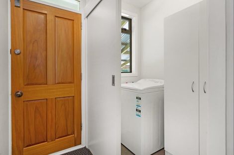 Photo of property in 13 Cross Street, Raglan, 3225