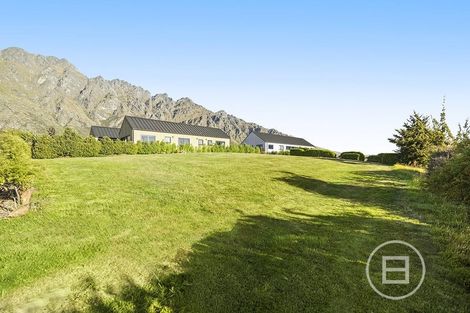 Photo of property in 21 Cunninghams Drive, Jacks Point, Queenstown, 9371