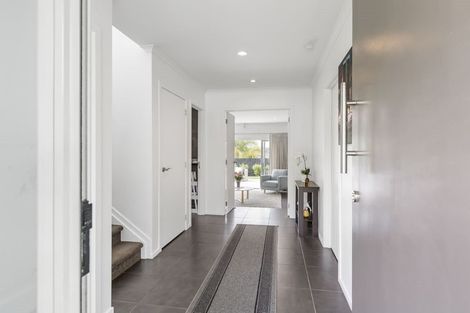 Photo of property in 204 Schnapper Rock Road, Schnapper Rock, Auckland, 0632