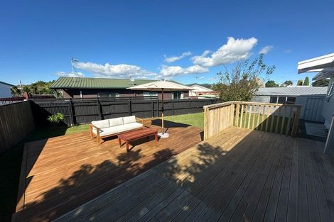 Photo of property in 25b Emerald Place, Papamoa Beach, Papamoa, 3118