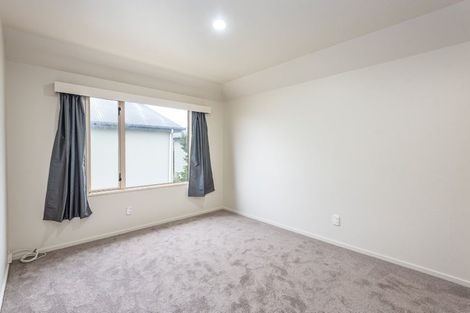Photo of property in 4/17 Longley Place, Addington, Christchurch, 8024