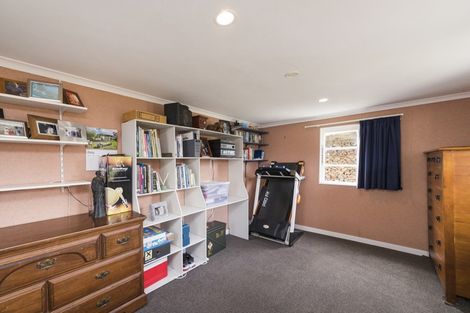 Photo of property in 90 Humber Street, Rongotea, 4476