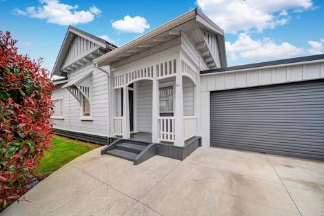 Photo of property in 53 Disraeli Street, Hawera, 4610