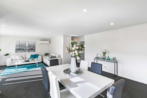 Photo of property in 37 Rainey Crescent, Papamoa Beach, Papamoa, 3118