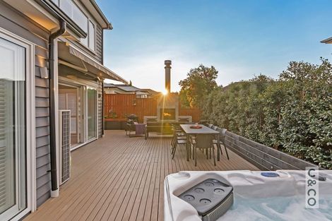 Photo of property in 37 Nobilo Road, Kumeu, 0810