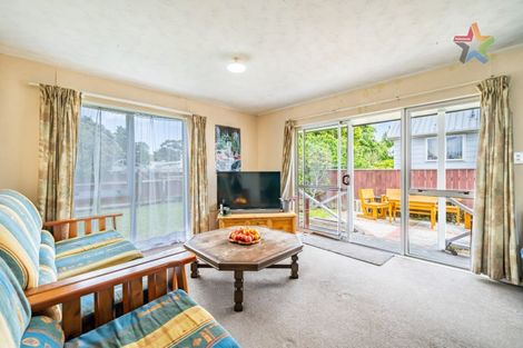 Photo of property in 1a Randwick Crescent, Moera, Lower Hutt, 5010