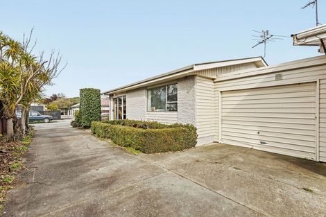 Photo of property in 1/9 Kawau Crescent, Bromley, Christchurch, 8062