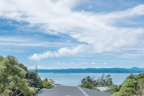 Photo of property in 71 Sar Street, Wadestown, Wellington, 6012