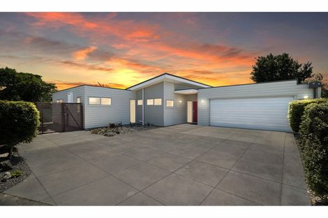 Photo of property in 2 Casa Blanca Lane, Burwood, Christchurch, 8083