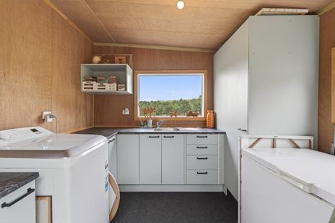 Photo of property in 209 Doctors Hill Road, Maungaturoto, 0588