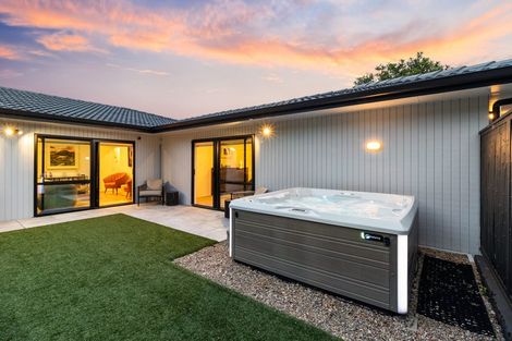 Photo of property in 47 Palmyra Way, Half Moon Bay, Auckland, 2012