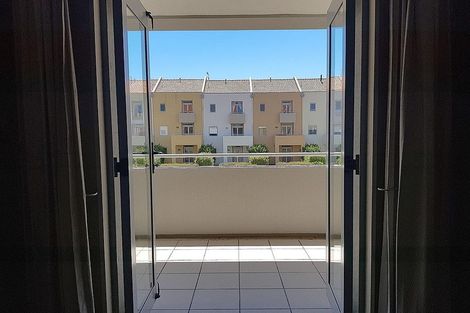 Photo of property in Marrakech Cafe, 76/305 Evans Bay Parade, Hataitai, Wellington, 6021