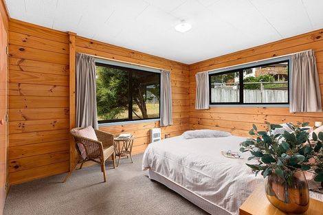 Photo of property in 47 Albatross Close, Whitby, Porirua, 5024