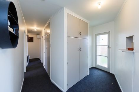 Photo of property in 1 Tararua Terrace, Cloverlea, Palmerston North, 4412