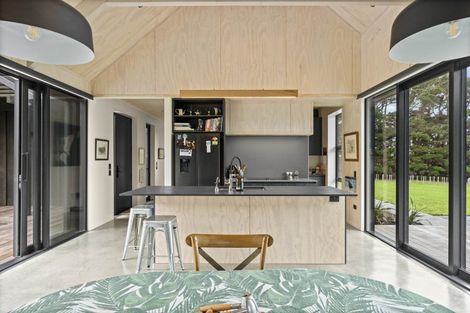 Photo of property in 17 Goodnight Lane, Ocean Beach, Featherston, 5773