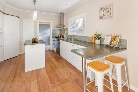 Photo of property in 454 Otumoetai Road, Otumoetai, Tauranga, 3110