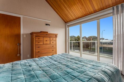 Photo of property in 252 Pohutukawa Avenue, Ohope, 3121