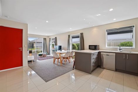 Photo of property in 10 Capil Court, Halswell, Christchurch, 8025