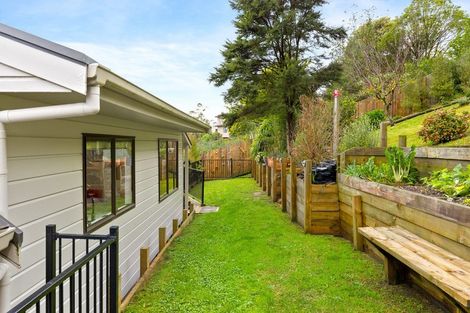 Photo of property in 9 Dee Place, Torbay, Auckland, 0630