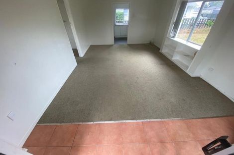 Photo of property in 9a Dennis Road, Papatoetoe, Auckland, 2025