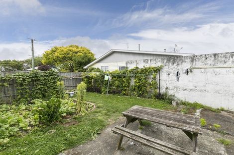 Photo of property in 12 Te Mome Road, Alicetown, Lower Hutt, 5010