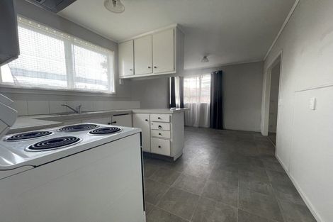 Photo of property in 3 Neems Place, Manurewa, Auckland, 2102