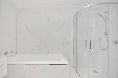 Photo of property in 3 Korowhiti Road, Clarks Beach, 2122