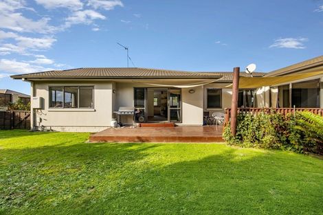 Photo of property in 52 Inverness Drive, Pyes Pa, Tauranga, 3112